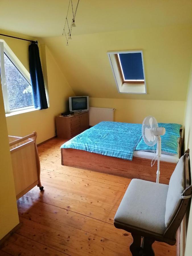 לינה וארוחת בוקר Apostag Casa Napsugar Panzio מראה חיצוני תמונה